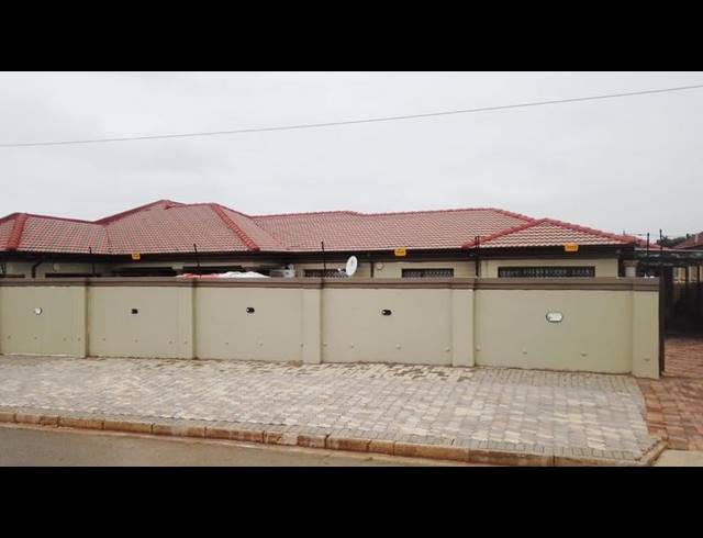 4 BEDROOM PROPERTY TO RENT IN MINDALORE